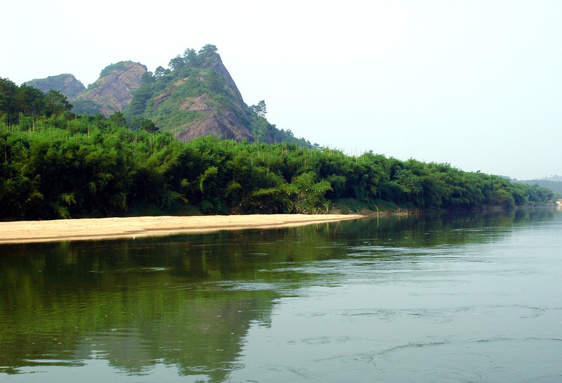 这个冬天不太冷!广西藤县石表山7d玻璃桥,云海日出,绝美山水!