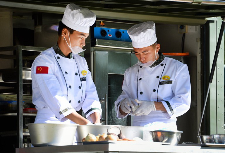 部队里面多大的单位配一个炊事班?看完之后你就知道了