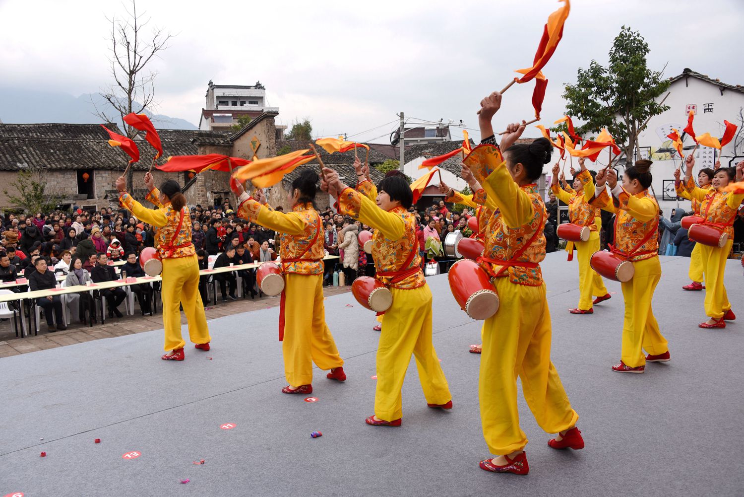 浙江仙居:亮出乡村绝活 体验传统文化 喜迎新年到来