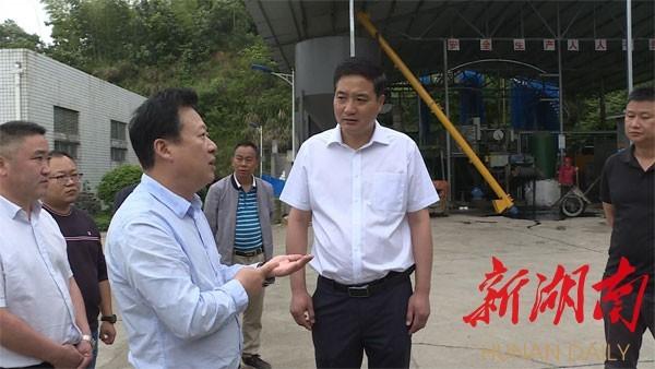 张中于调研华浩污水处理厂提质改造和园区环保整改工作