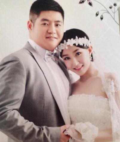 赵本山弟子,搭档宋晓峰被《欢乐喜剧人》捧红,他的妻子家喻户晓