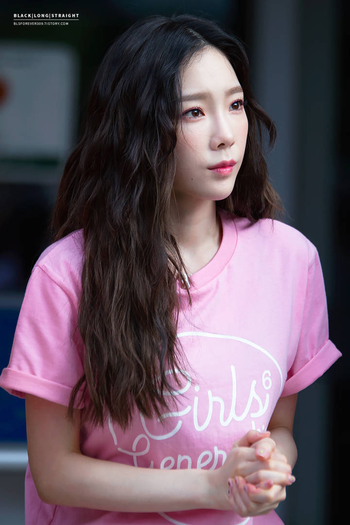 南韩最强门面林允儿,四代女团第一仙裴珠泫,sm公司真是神颜倍出