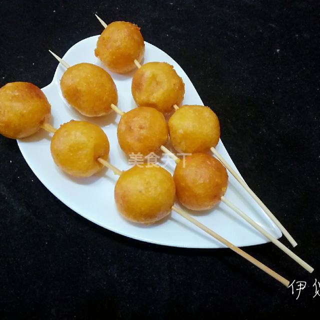 红薯丸子,外酥里嫩,老少皆宜,吃了就上瘾