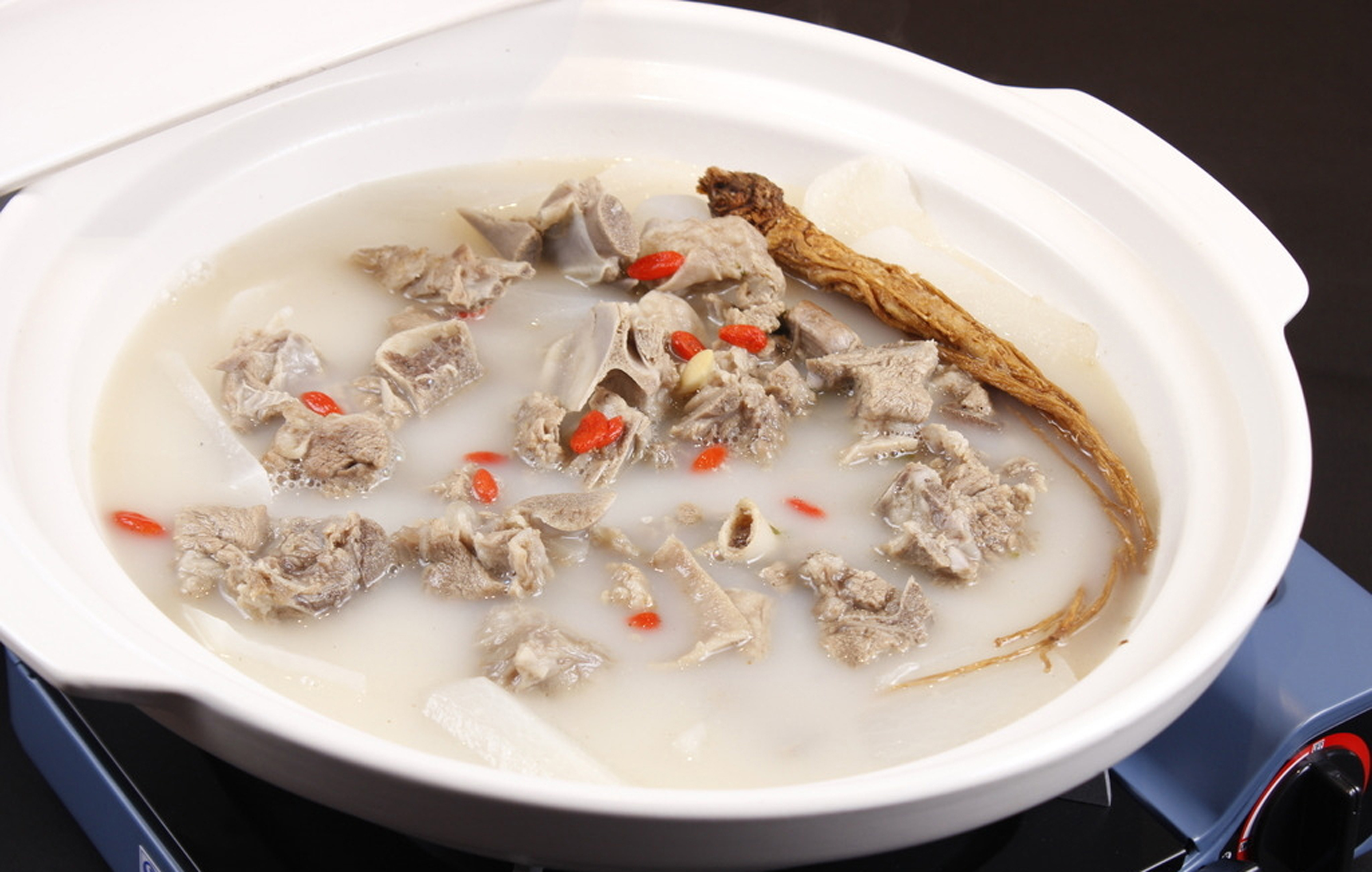 每日推荐六道沪菜,六道好吃的家常美食,萝卜炖羊肉
