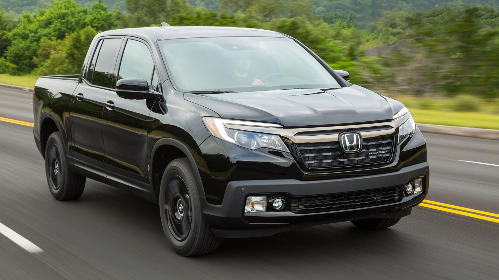 本田ridgeline黑色版轻卡,舒适精致更高级