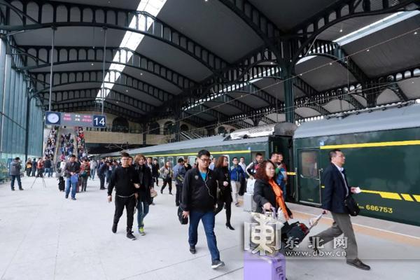 2018年10月29日牡丹江-北京t298次,10月30日北京—牡丹江t297次停运.