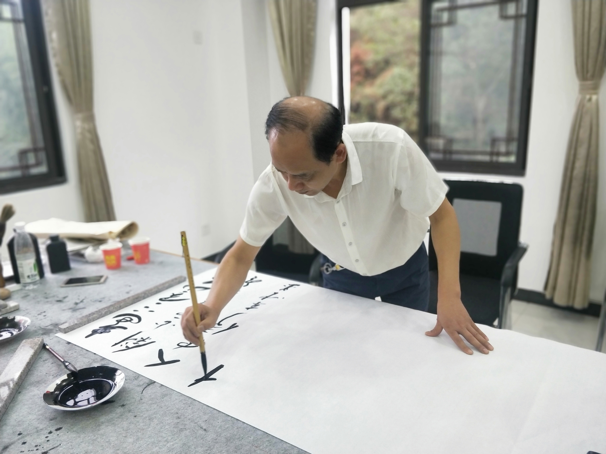 舒城:墨韵斋庆祝新中国成立70周年书画交流活动