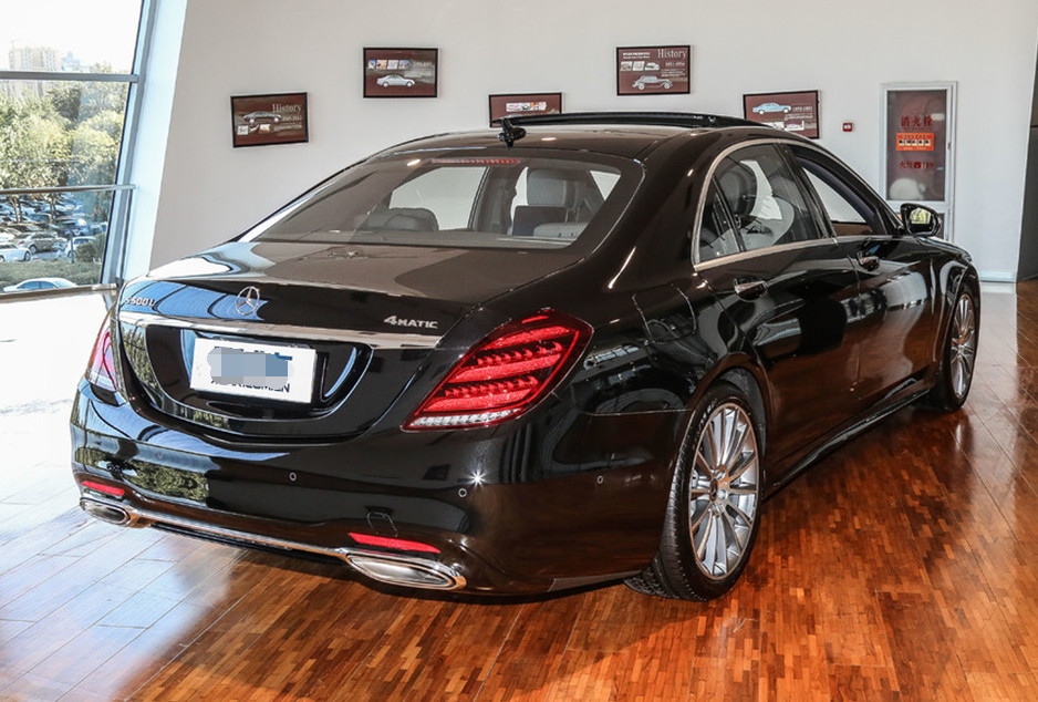 奔驰s级 s 500 l 4matic的观赏以及图解