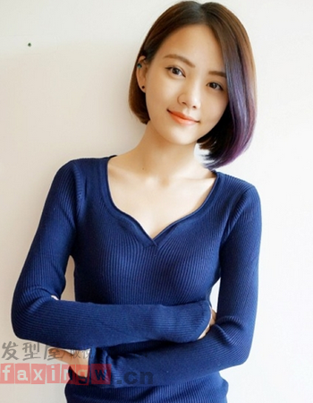 校园清新系中长发发型,齐发尾超显甜美!