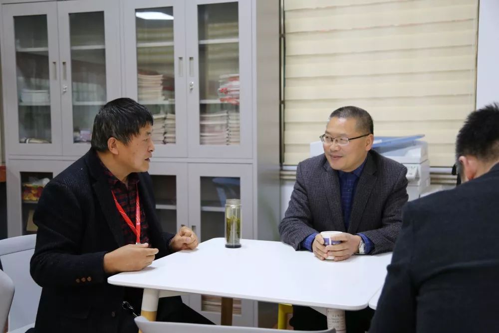 湖州师范学院莅临我校举行"优秀生源基地"签约授牌仪