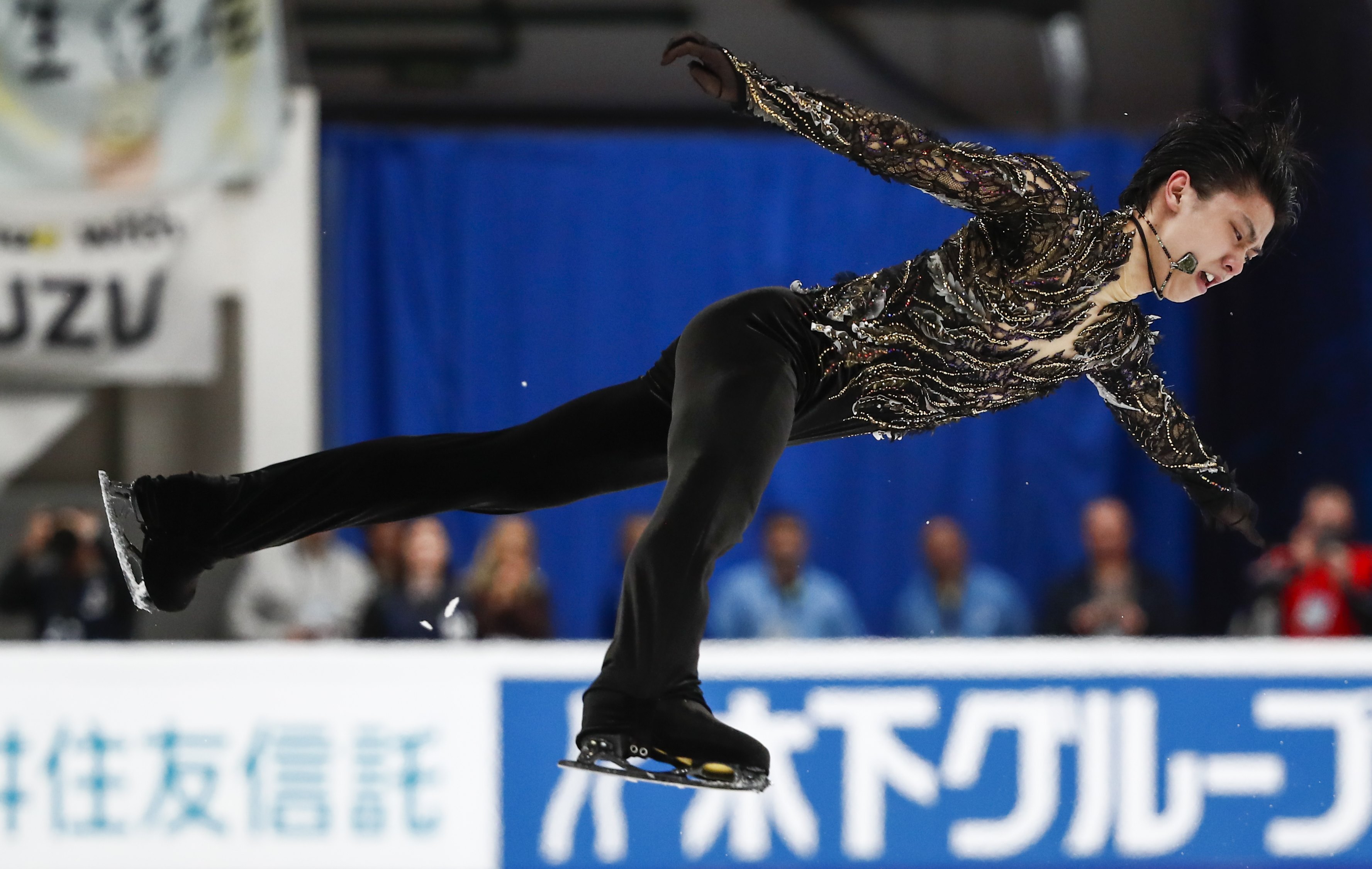 花样滑冰——花滑大奖赛俄罗斯站:羽生结弦夺冠