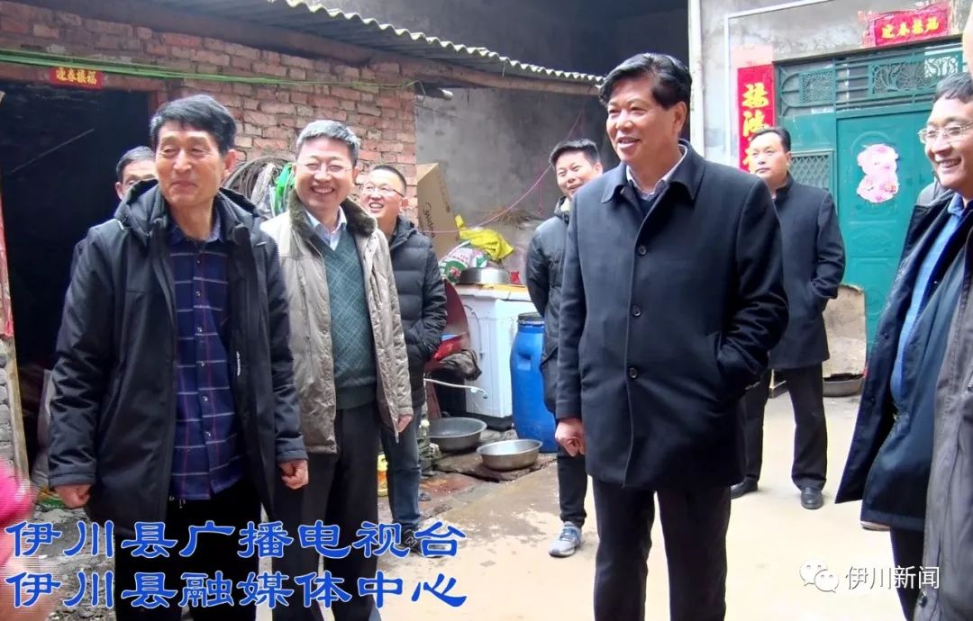 侯占国到葛寨镇张棉村走访慰问贫困户