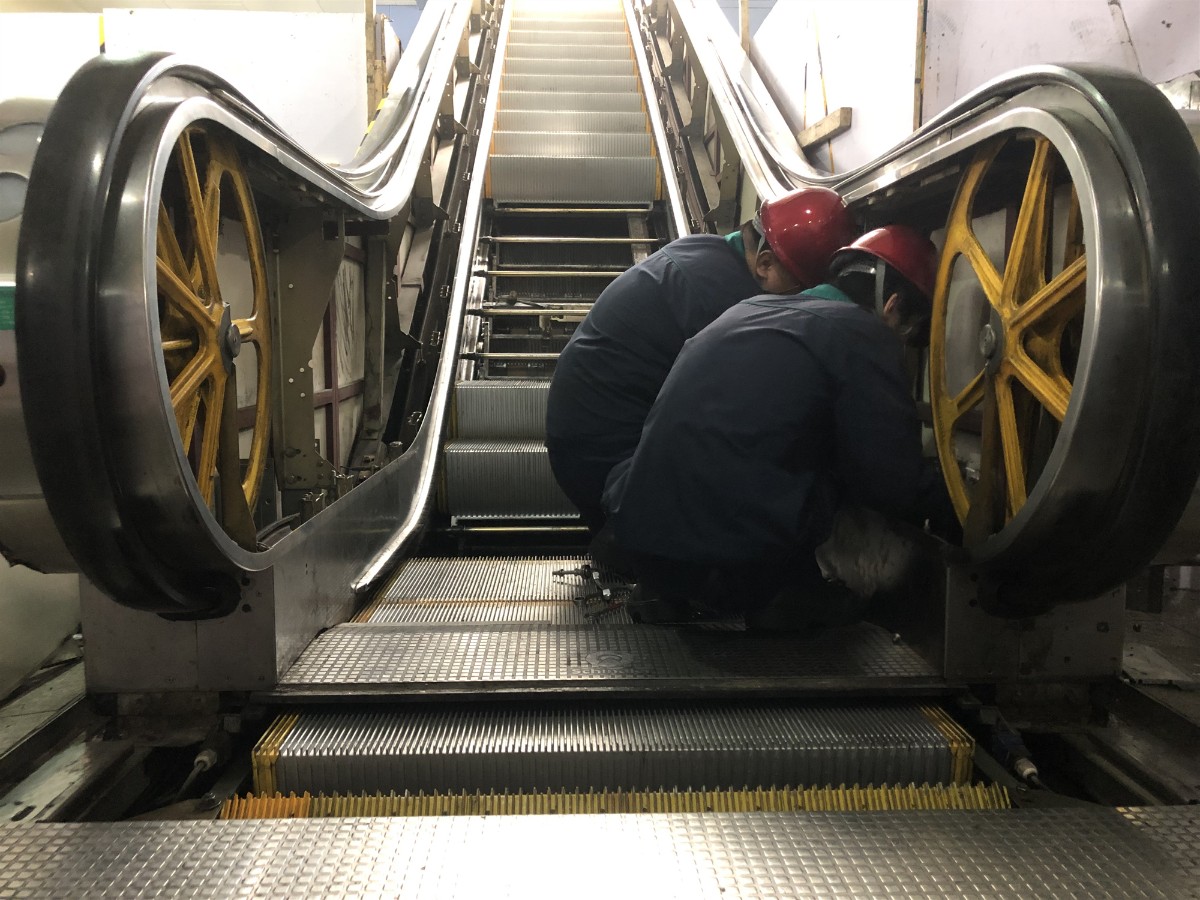 今年北京地铁57部扶梯大修!最后一部本月底完成