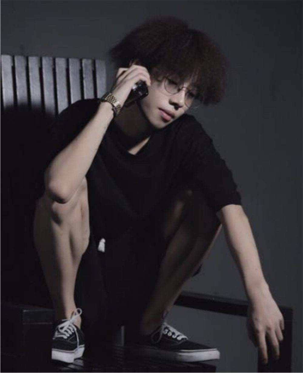 宋睡觉是谁?偶像实习生刚要开播他就要退赛,网友们却都说好!