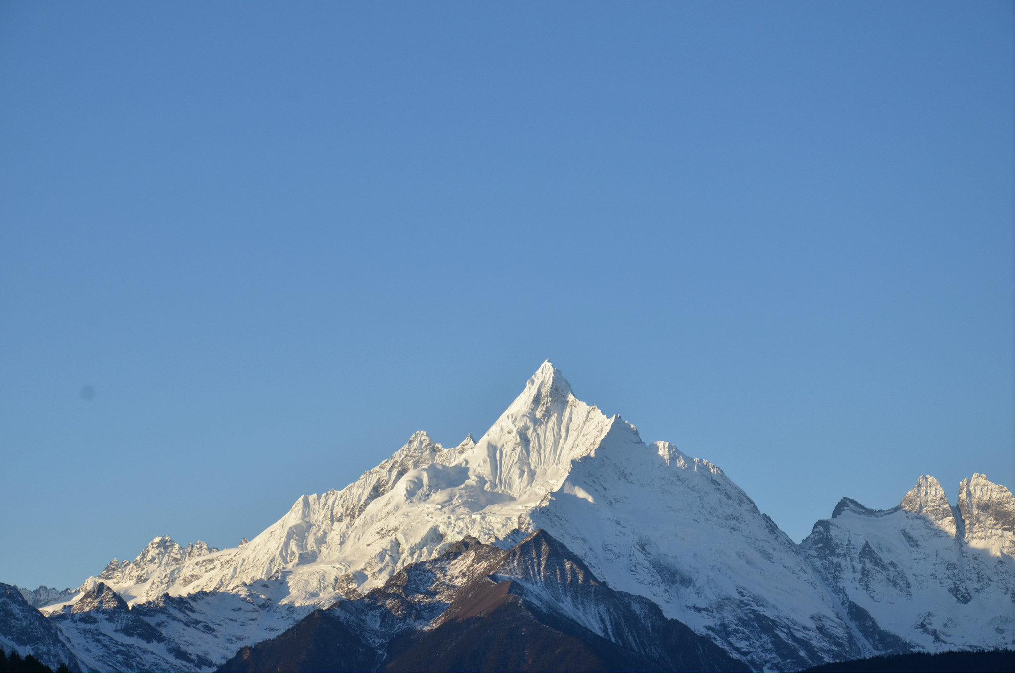 世界最美之山 藏区八大神山之首:卡瓦格博峰