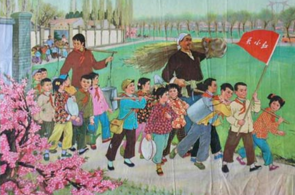 八十年代的宣传画:两个小孩子给村里人上课,鼓足干劲,力争上游,共同