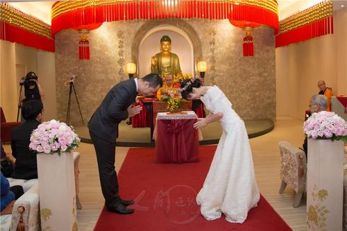 佛化婚礼的种种争议