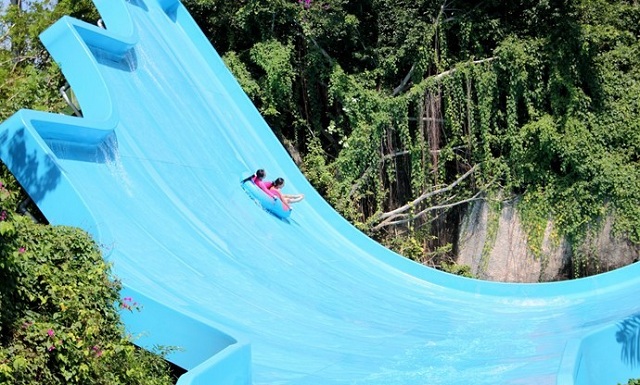 在芽庄玩耍的三天两夜,果然是越往南越蓝越好玩