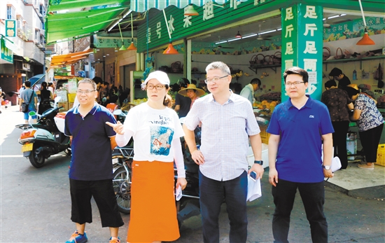 汤惠红率队开展创文督导 全力推进创文攻坚提速