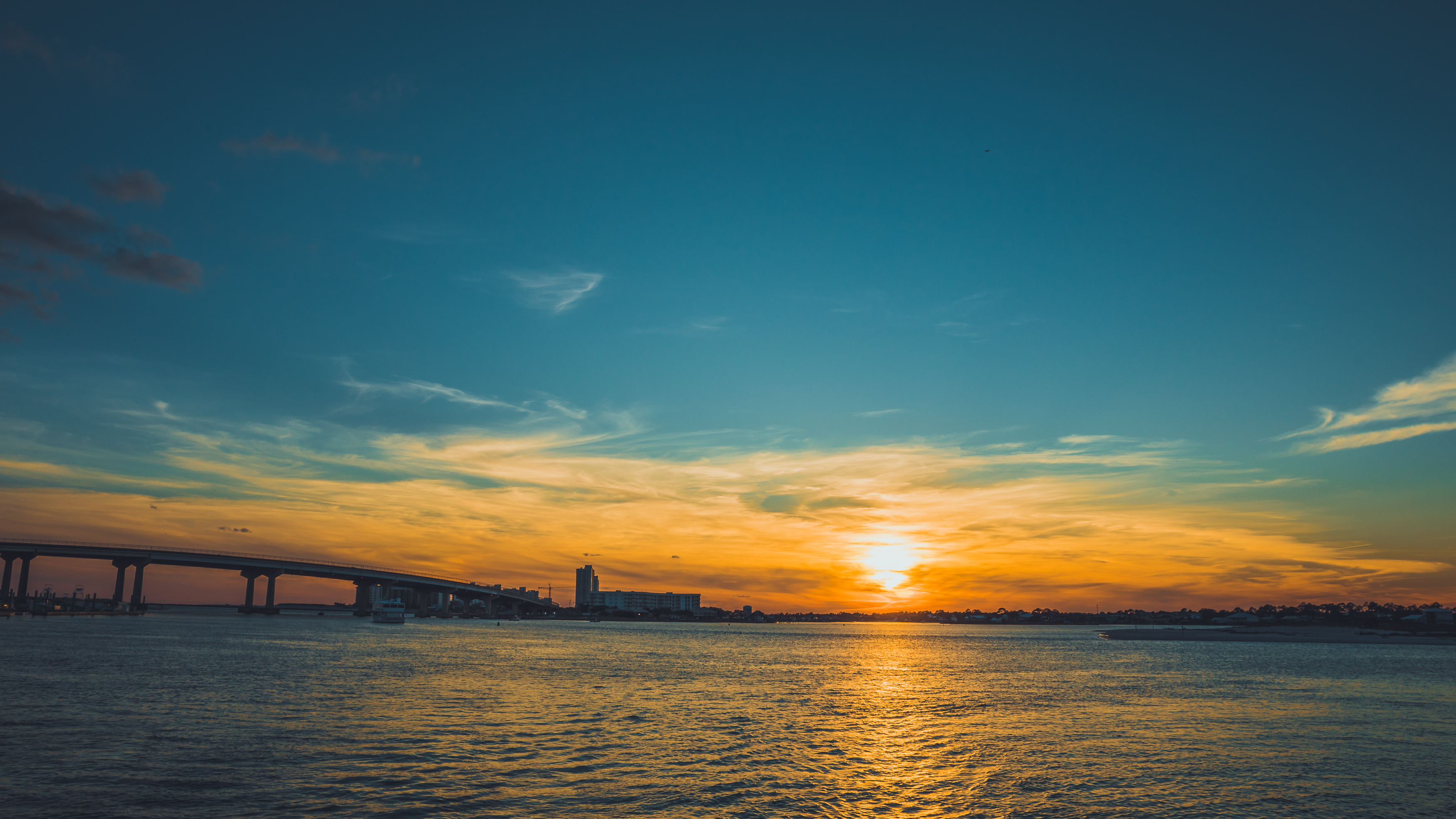 在美国前十的海滩,我见到了此生遇见过的第三美的夕阳