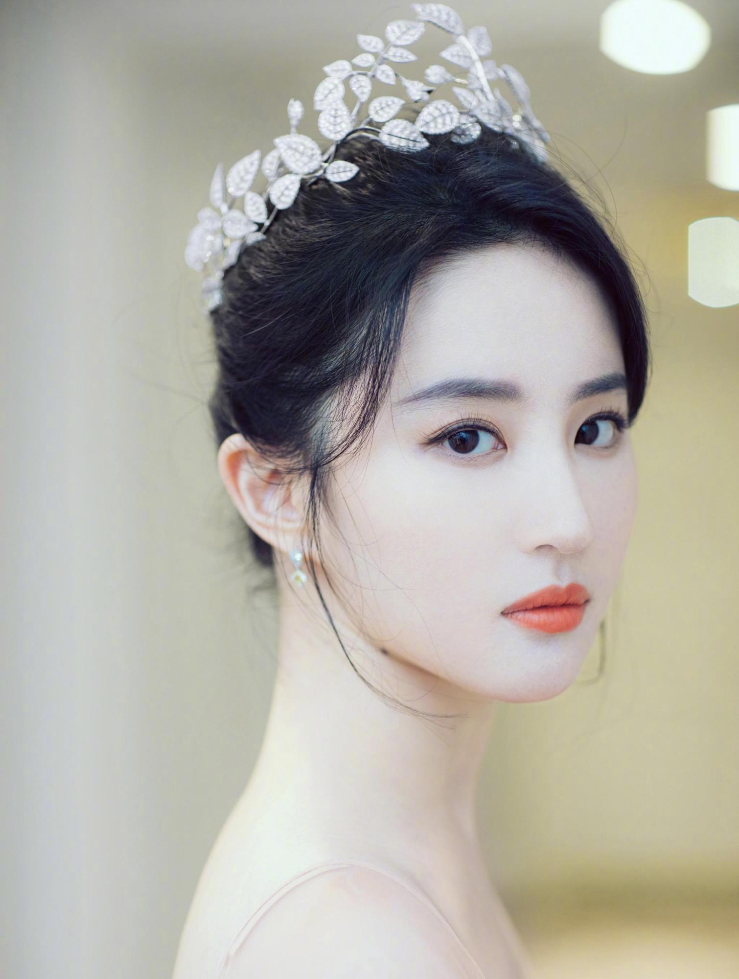 刘亦菲村姑造型也能够这么美,其他女明星绝对驾驭不了