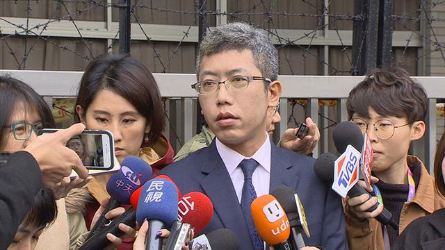 讽白冰冰"毁质感"被岛内艺人骂翻 丁允恭出面道歉