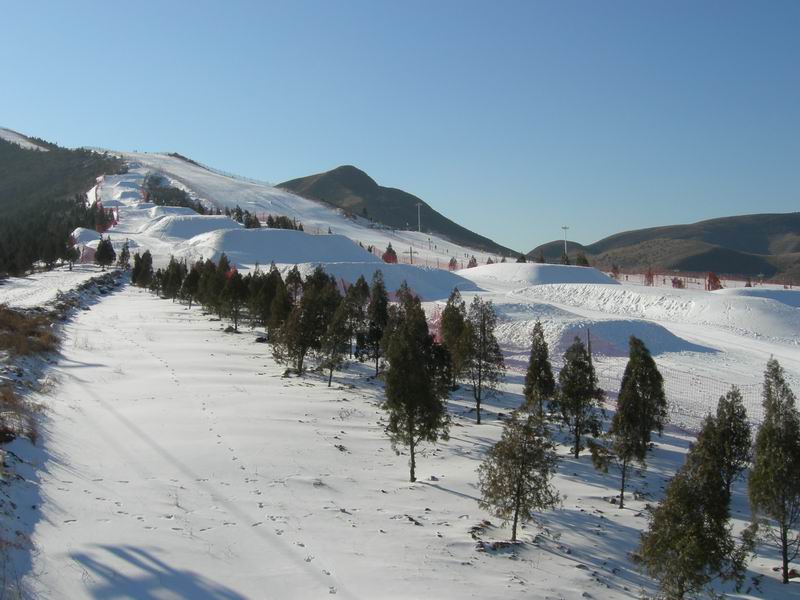 北京平谷青龙山旅游区图片