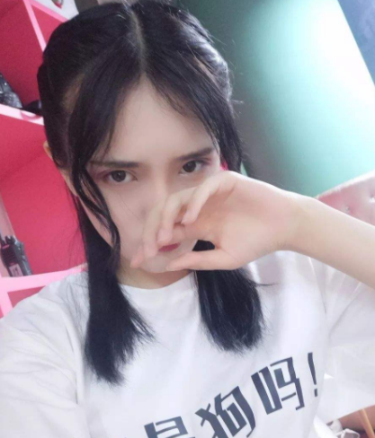 曾插足知名画手婚姻的19岁女星杜雨薇被曝自杀,留遗书疑患抑郁症