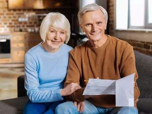 美宝身份对父母的好处:美国撤侨和入境限制给出了答案