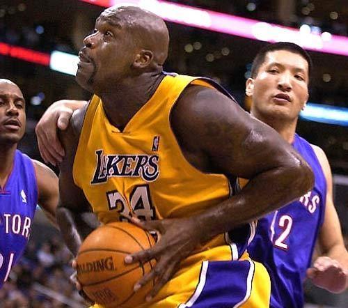 当年的巴特尔有多强?网友;单手可以放倒奥尼尔