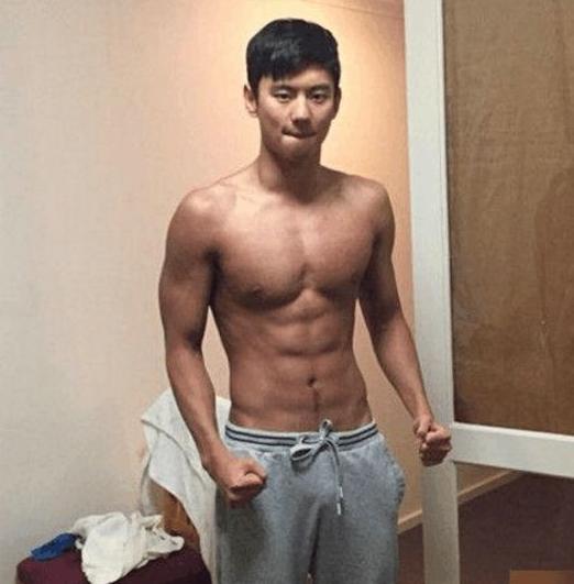 中国体坛腹肌最迷人的男运动员,你都知道几个?易建联线条完美