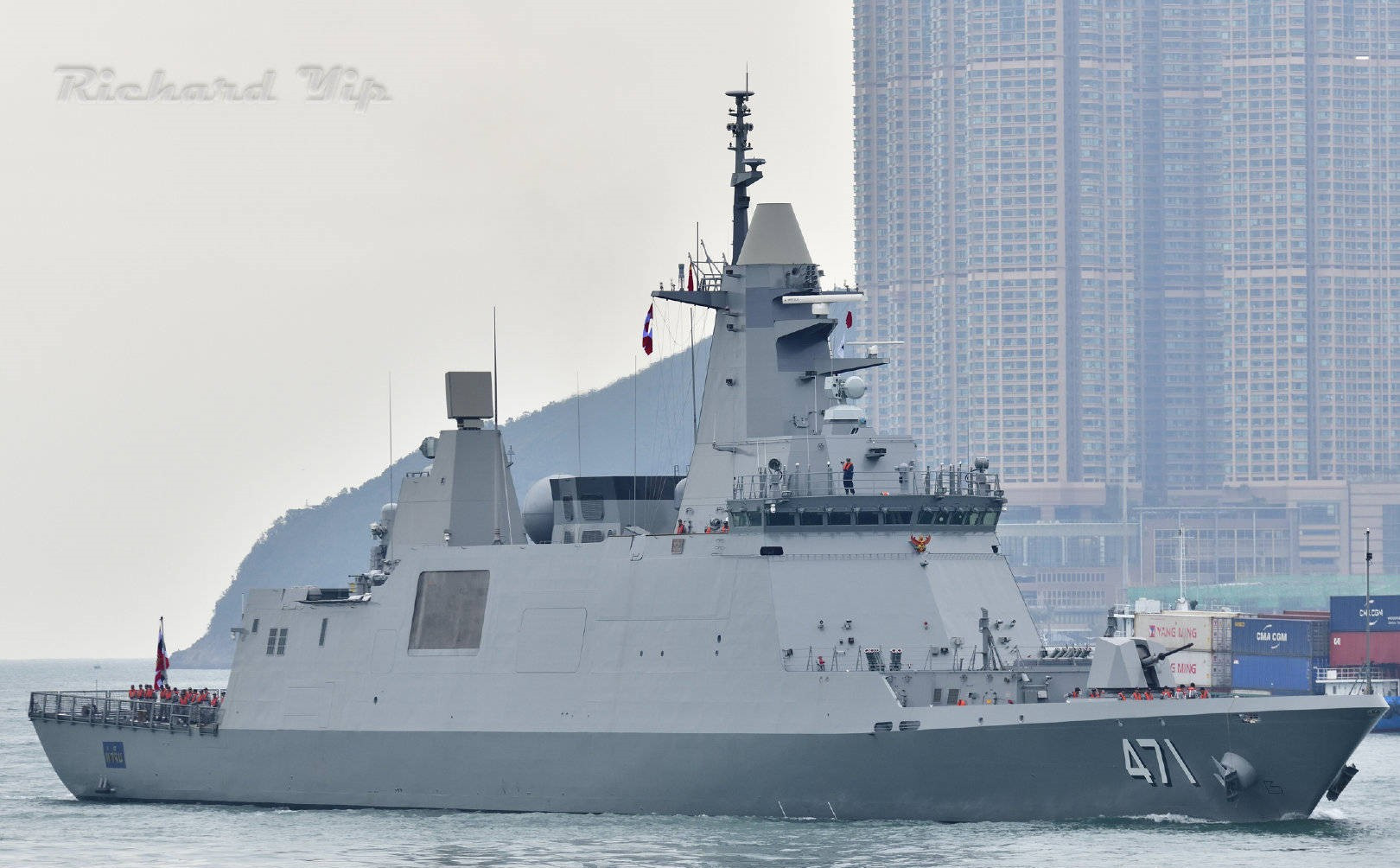 是韩国大宇造船公司为泰国王家海军建造的dw3000f型导弹护卫舰的首舰