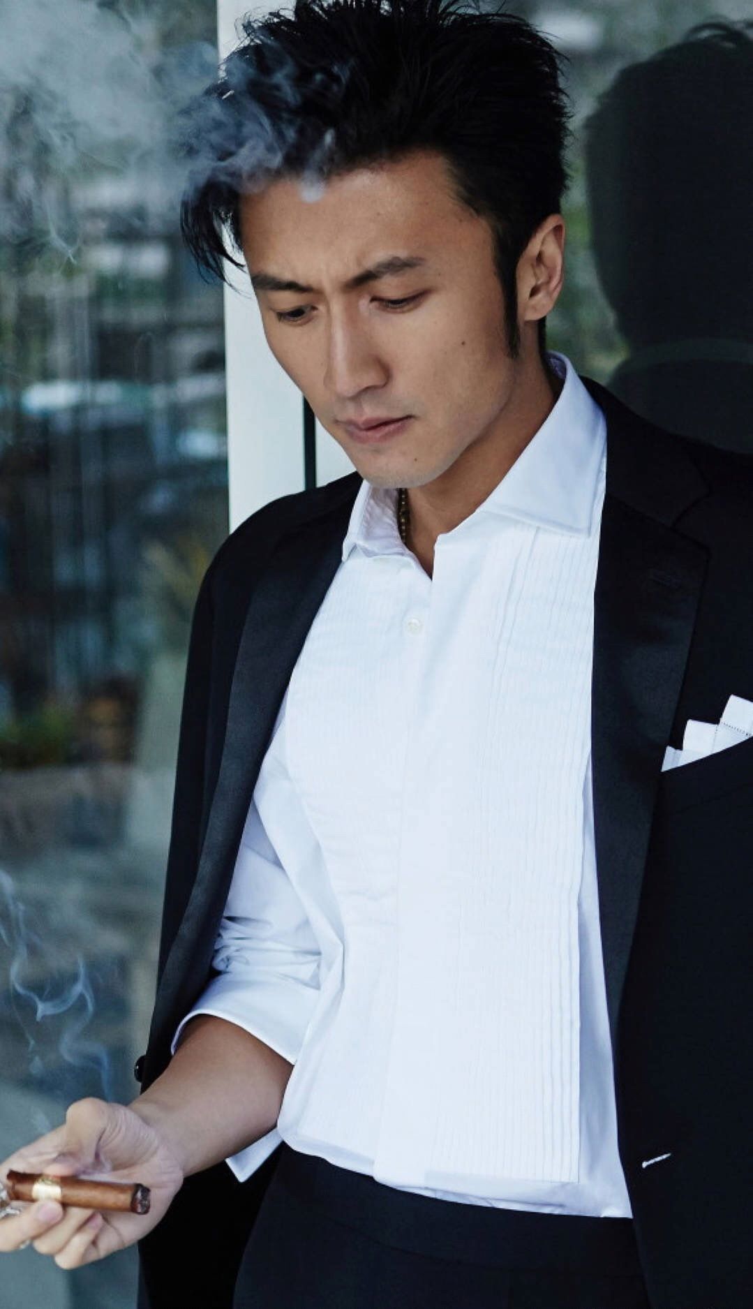 一组超帅香港男明星的无水印壁纸,里面有你曾经的男神吗?