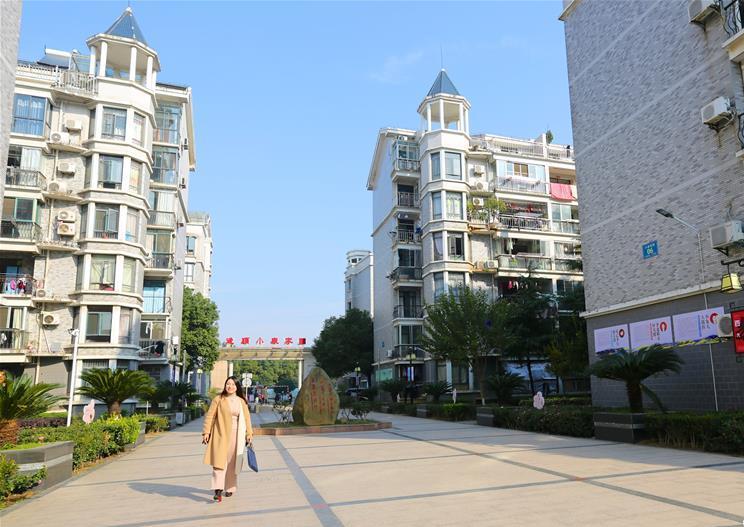 最美乡村:江西进顺村,人人持股,年年分红!