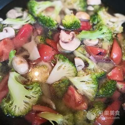 西兰花蘑菇浓汤的做法