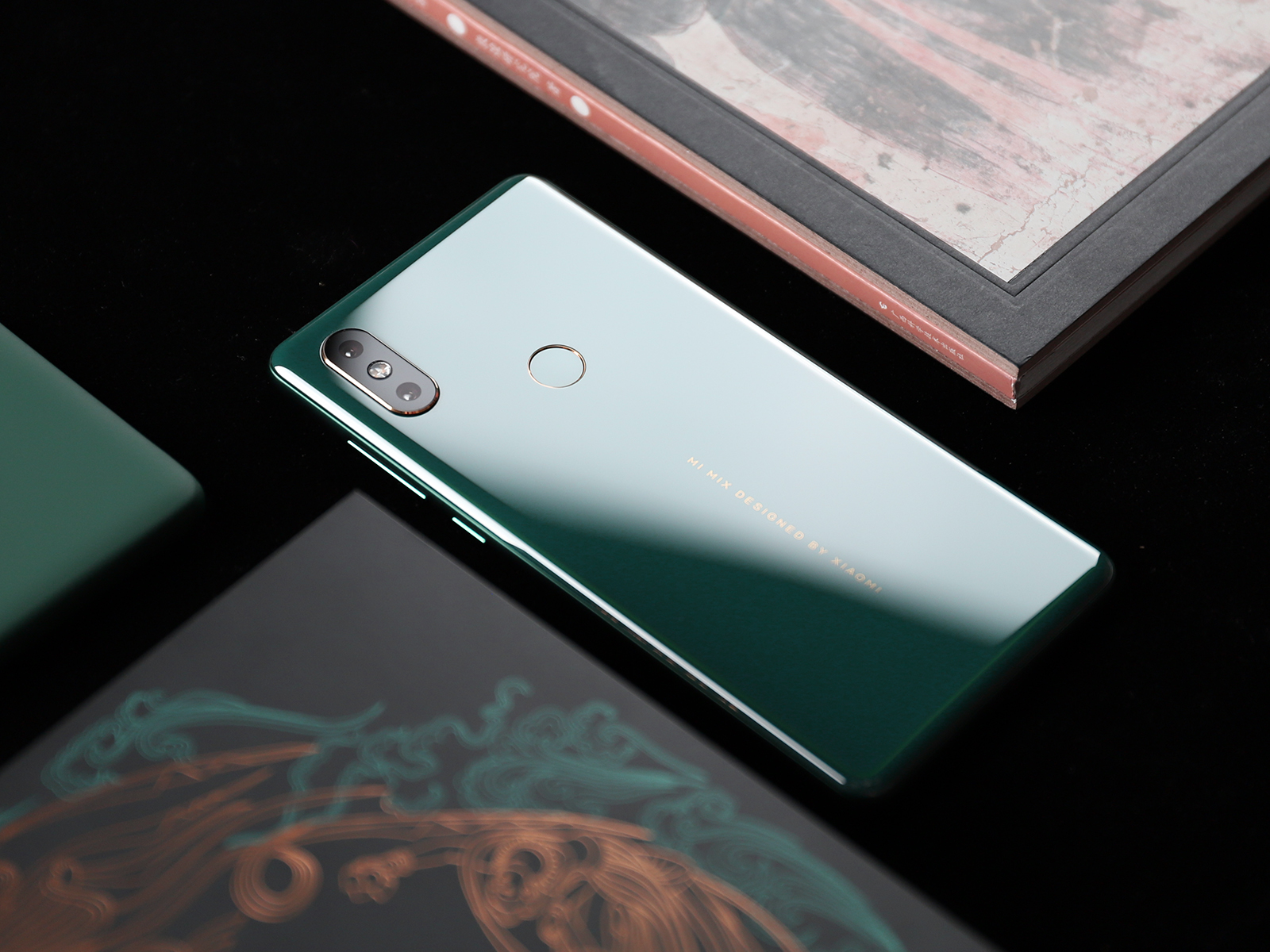 翡翠绿致敬敦煌色彩艺术 小米mix 2s翡翠艺术版图赏