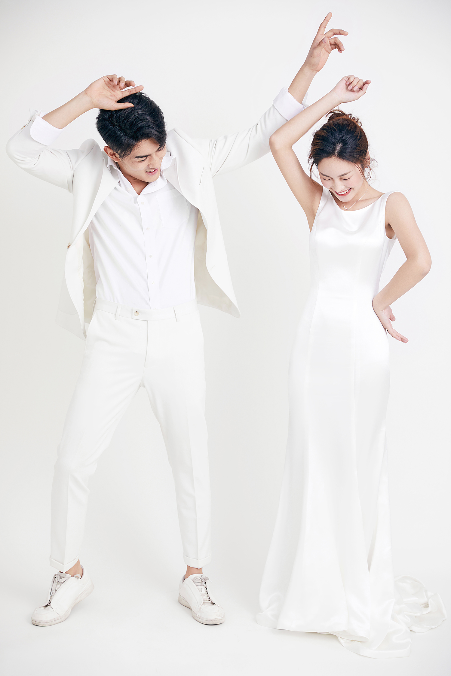 纯色婚纱照攻略~有了这一篇,拍纯色背景婚纱照不用愁了!