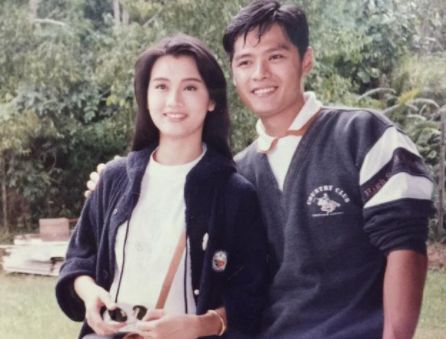 和老公相爱27年均无绯闻,现在老公帅气依旧,而她却胖成球