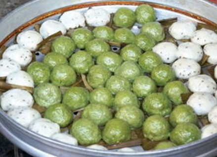 菜脯馅 4:草仔粿:在闽南地区中元普渡或者扫墓祭拜的时候经常制作