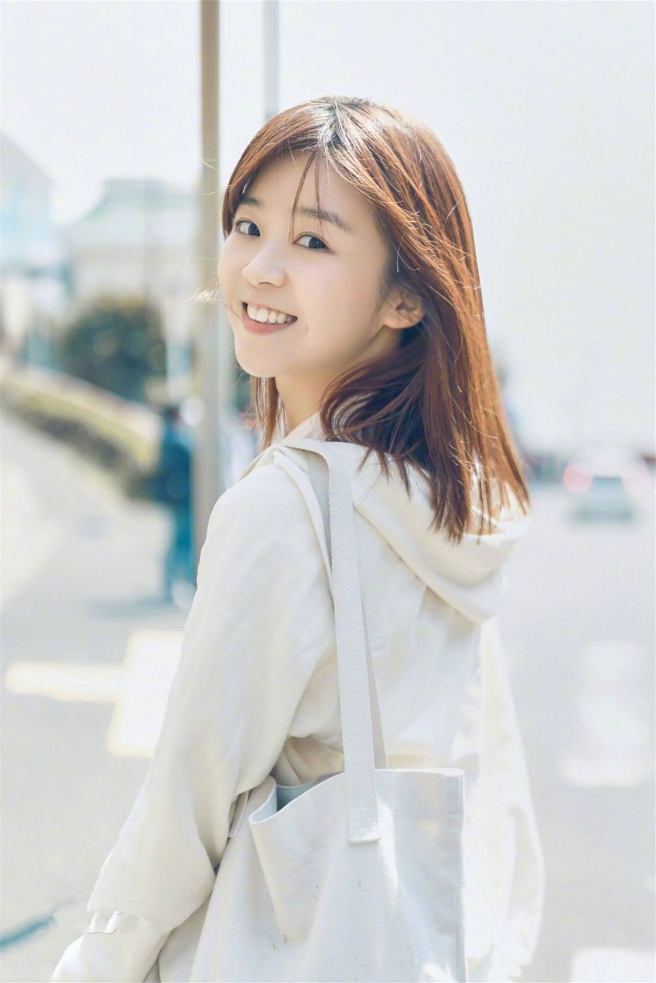 《奋斗吧少年》热血青春,宋伊人饰演的齐瑛让粉丝感觉甜甜的