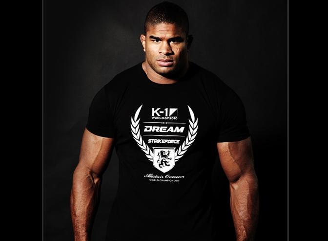 你还信死肌肉不能打?这五位ufc肌肉猛男,身材劲爆重拳威力十足