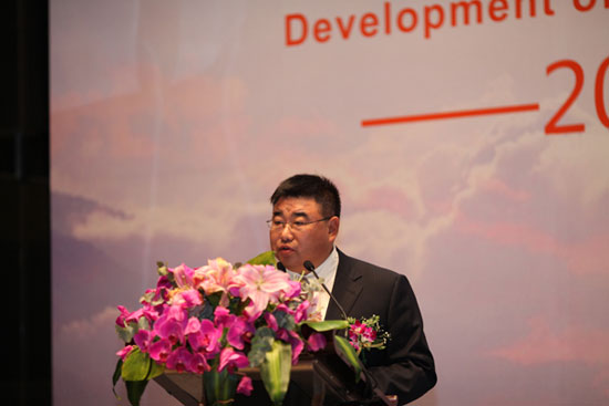 京东的公关高管蓝烨,去联想担任技术部门一把手,5月底刚离职