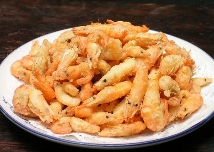 小河虾肉质细嫩,营养丰富,不管是煎炸炒,香喷喷的超美味