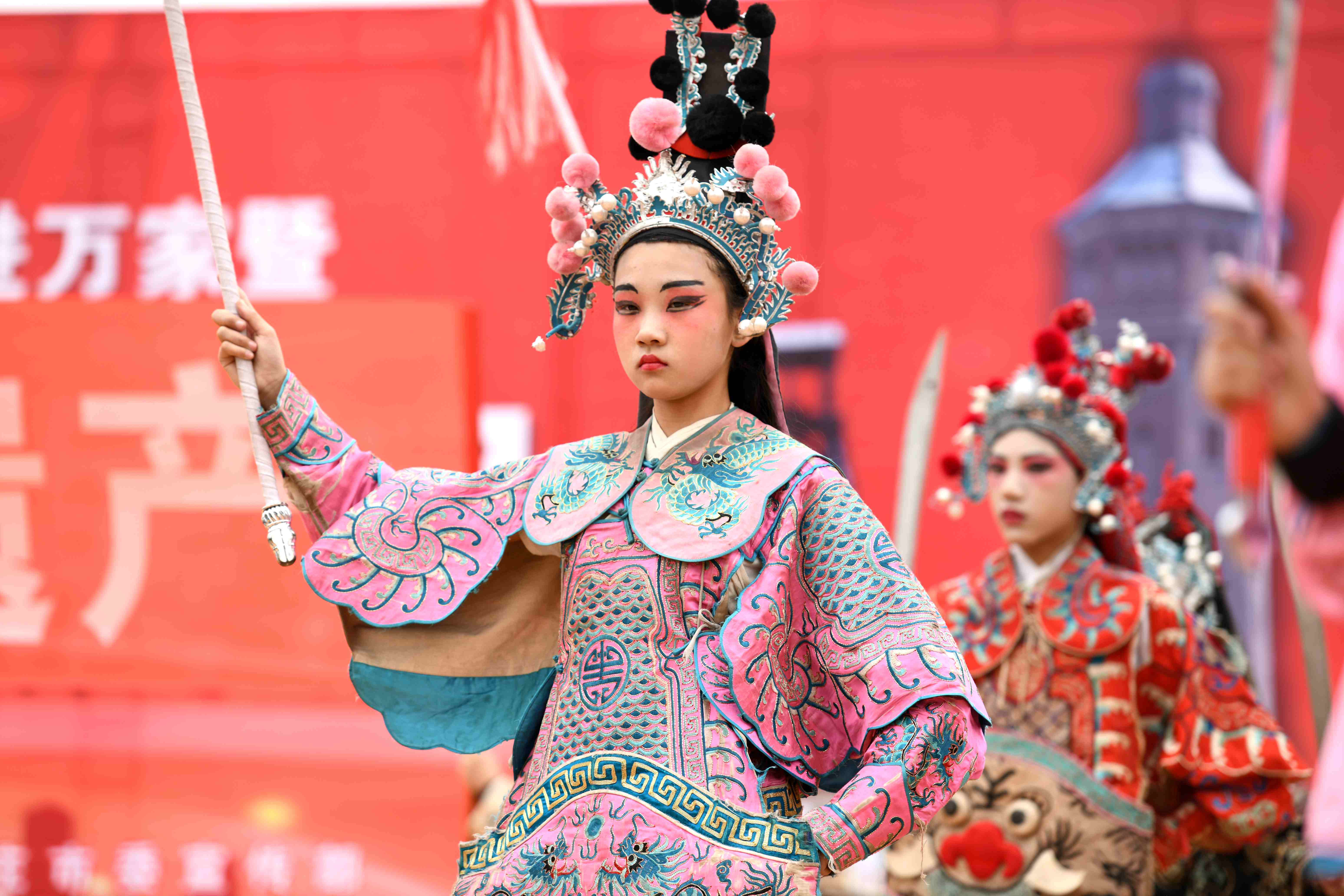 石家庄举办社火文化展演活动(2)