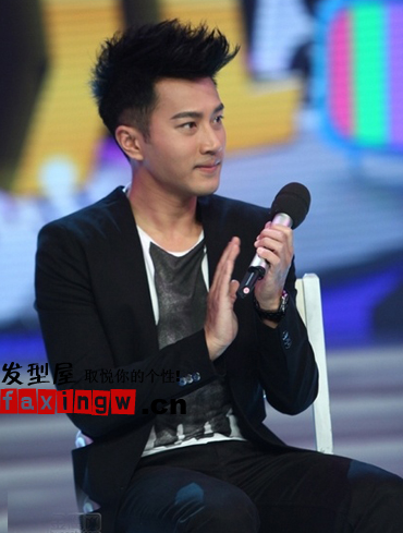 刘恺威时尚封面霸气背头造型,更显英俊潇洒魅力,简直太帅了!