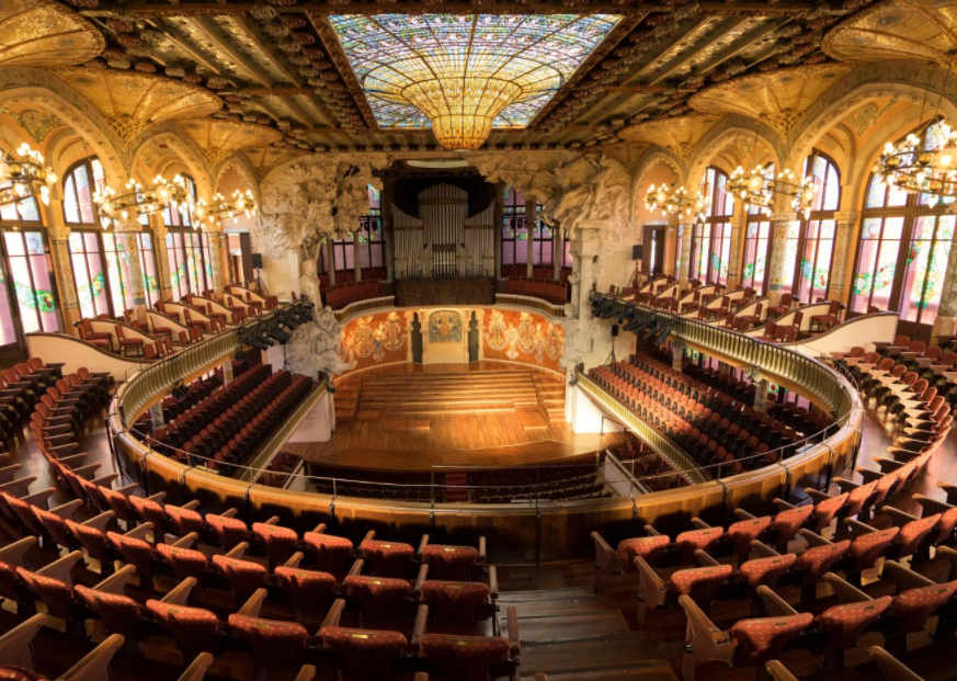 来巴塞罗那倾听加泰罗尼亚音乐宫的音乐