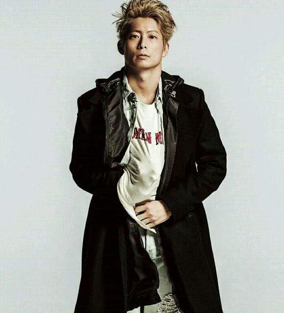 《热血街区》为了保护女人而战斗的rocky,他才是江湖真男人