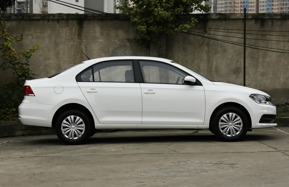 给大家图解一款大众桑塔纳