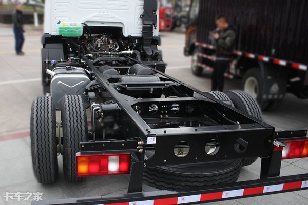 车架宽度尺寸216mm