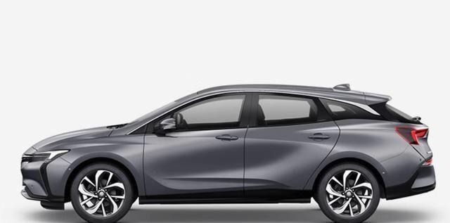 别克velite6,整个前脸没有格栅布局,突出了logo和led头灯